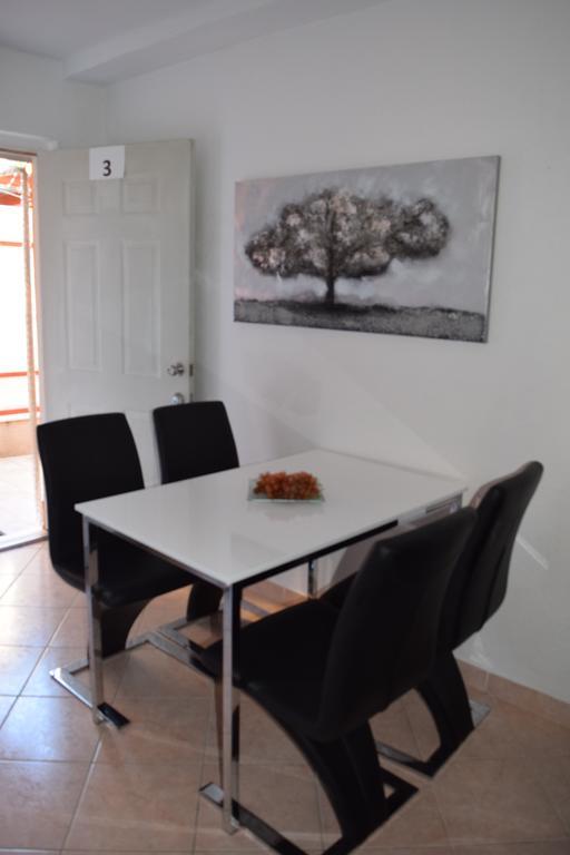 טרוגיר Apartments Babaja מראה חיצוני תמונה