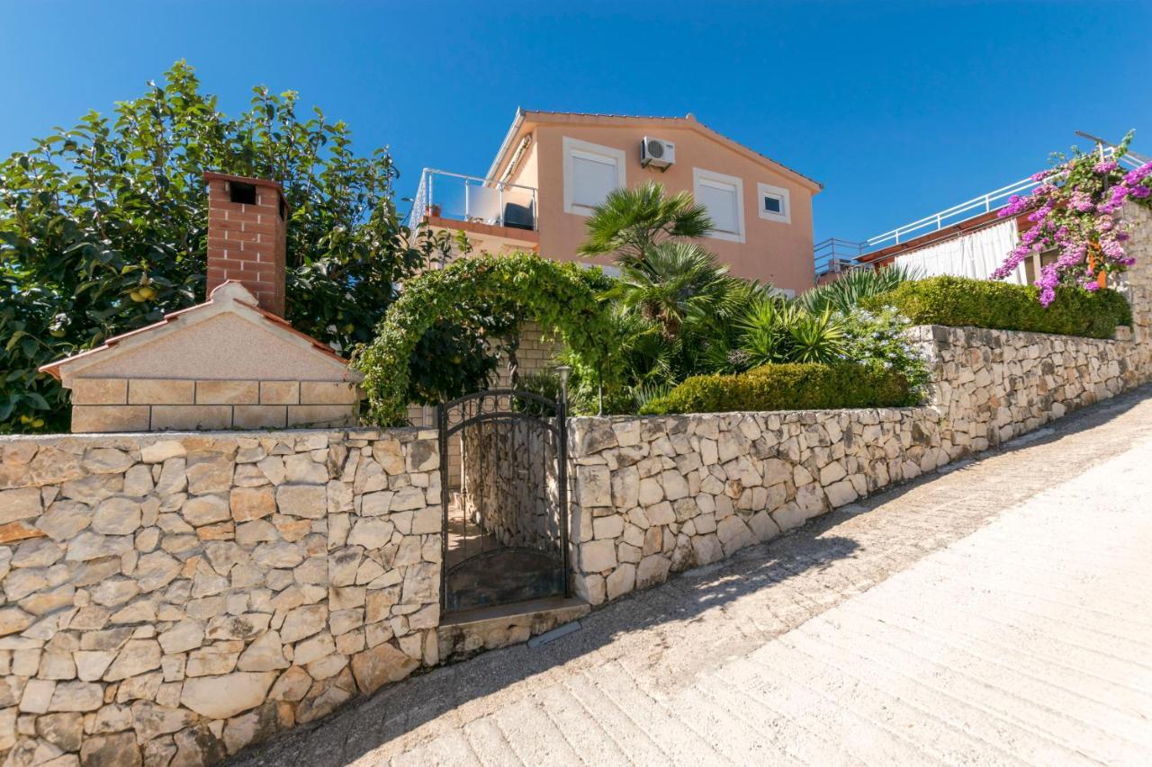 טרוגיר Apartments Babaja מראה חיצוני תמונה